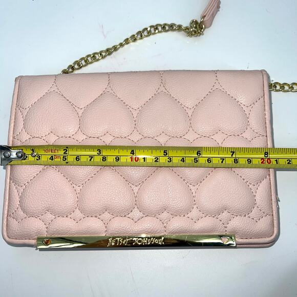 Betsey Johnson Blush Pink Quilted Hearts Small Crossbody Wallet Purse **READ** - Picture 5 of 9